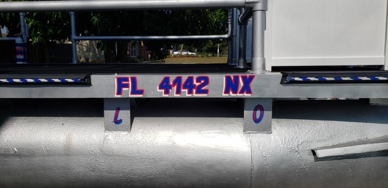 Pontoon boat Lettering from Dennis L, FL