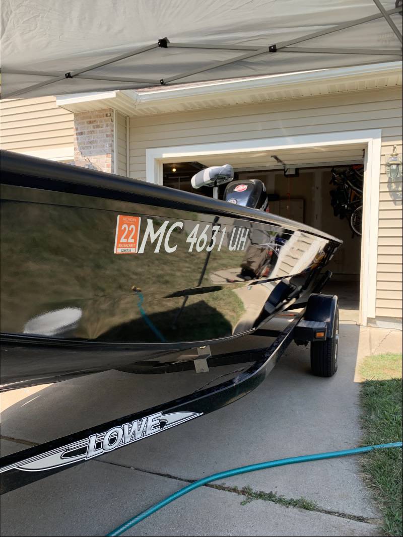 Lowe 18HP Stinger Boat Lettering from Steven D, MI