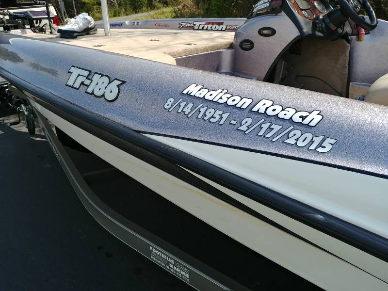 Lettering from SCOTT R, NC