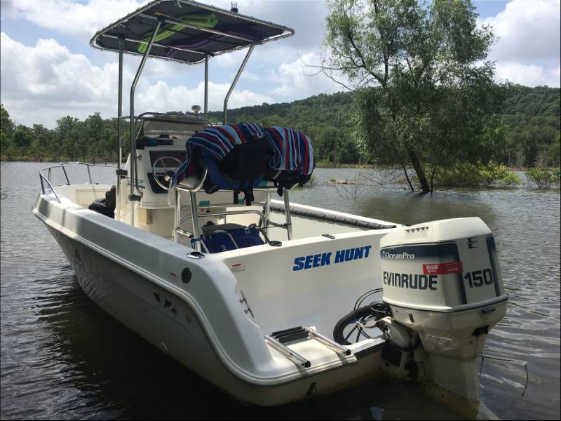 1996 Wellcraft 190CCF A 1996 Wellcraft 190CCF   Lettering from derek l, OK