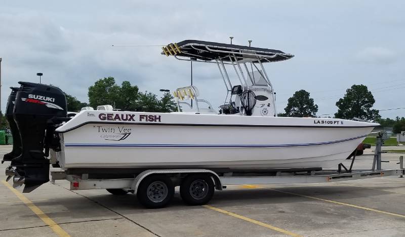 2007 Twin Vee 26 extreme Boat  Lettering from todd h, LA