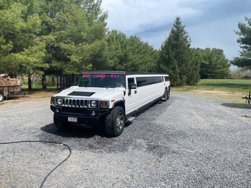 2007 H2 Hummer limo Lettering from Elbert B, VA