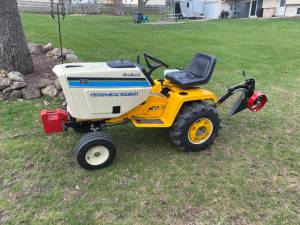 1989 Garden tractor  Lettering from Richard B, WI