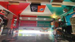 Garage door  Lettering from Lyle H, HI