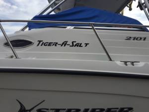 2005 Seaswirl Striper walkaround Boat Lettering from Jeff Y, CA