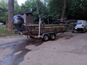 24 ft seaark Jet boat Lettering from Andrew B, MD