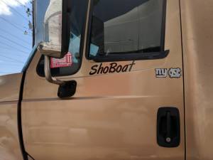Box truck with Vinyl name