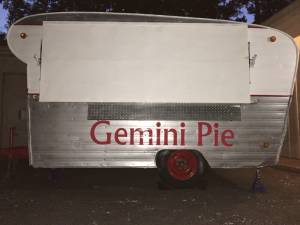 Vintage foodtruck camper Lettering from Sonya F, TN